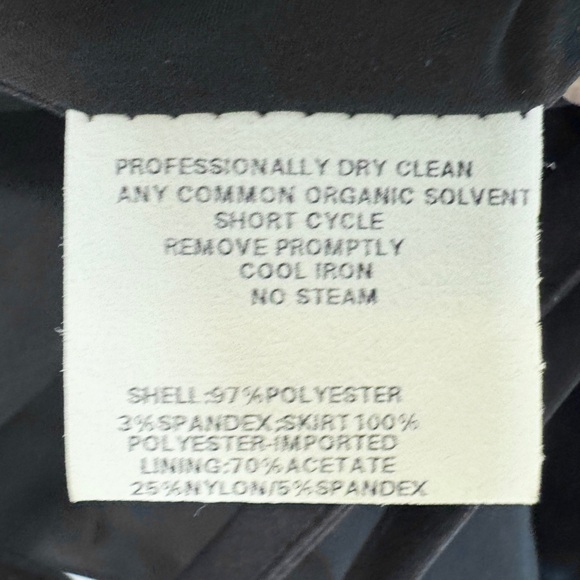 Jessica McClintock - Black and Light Pink Tiered Dress - Picture 9 of 12